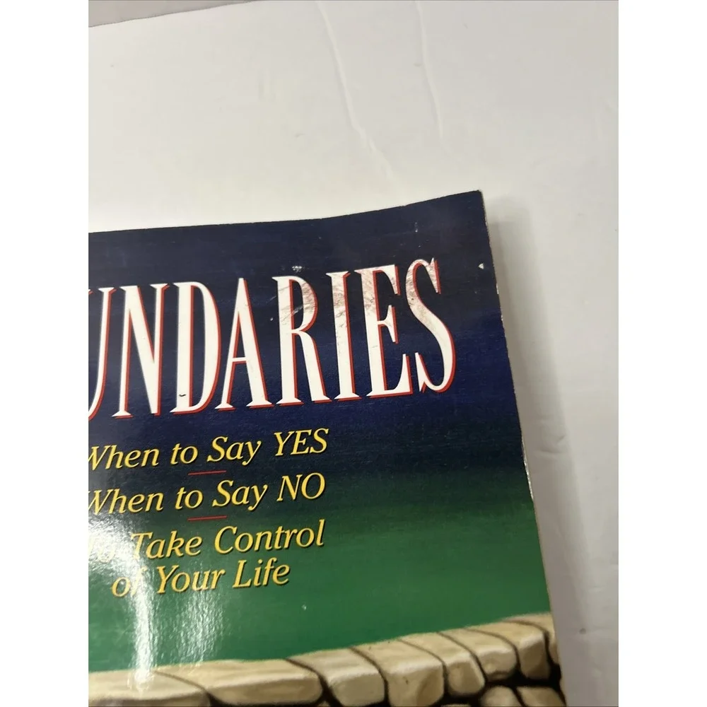 Boundaries Book And Workbook: When to Say Yes When to Say No 1995